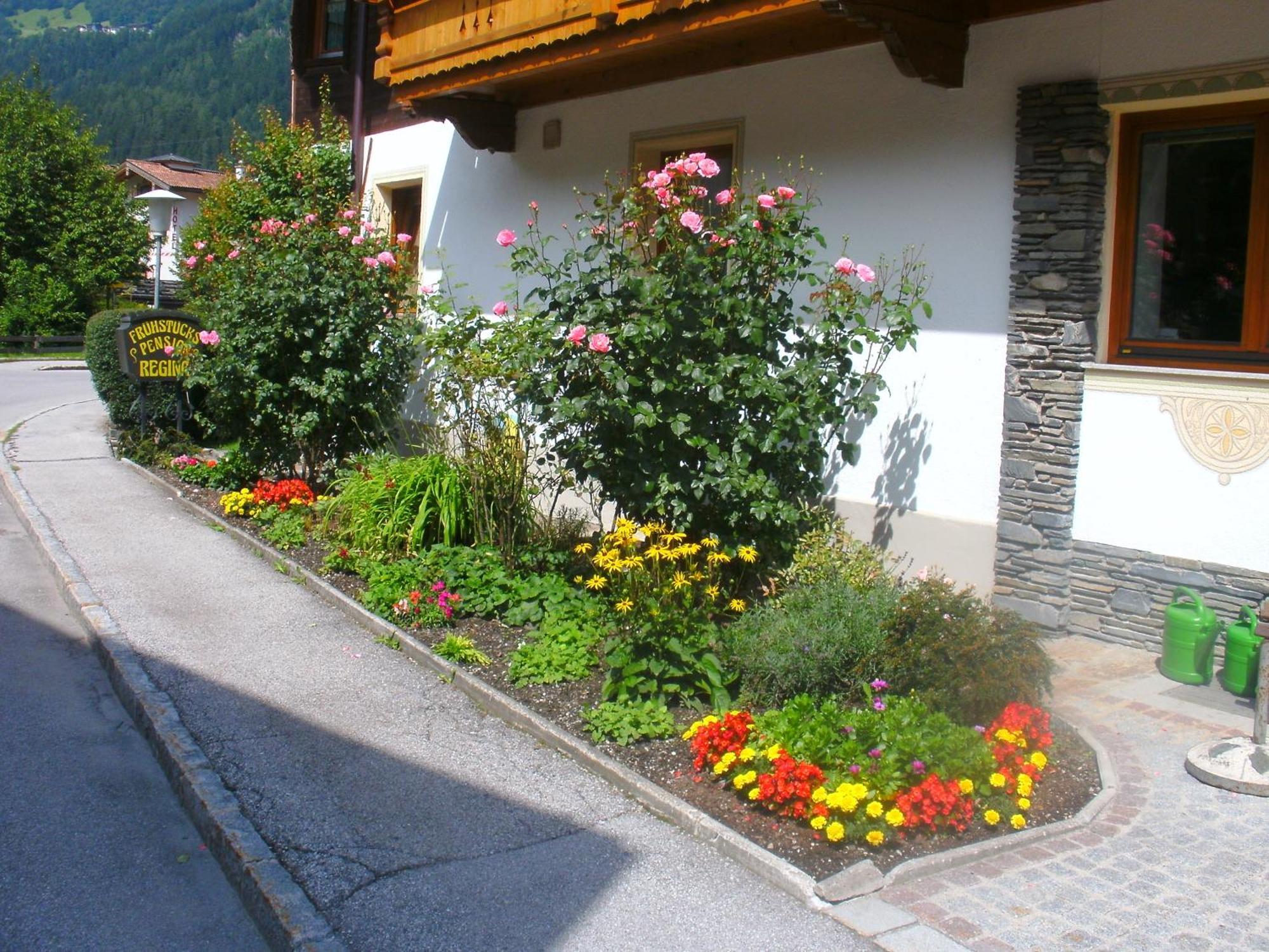 Pension Regina Mayrhofen Exterior foto